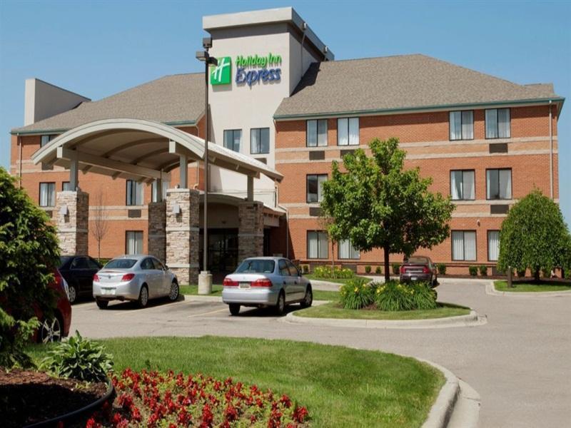 Holiday Inn Express Romulus / Detroit Airport By Ihg Exterior foto
